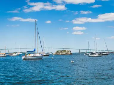 safe harbor jamestown boatyard