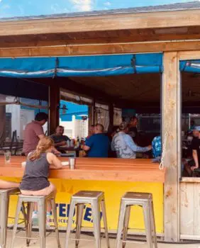 sandbar grill outdoor bar