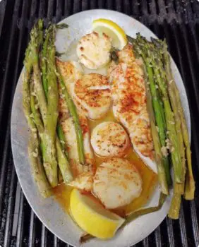 scallops and asparagus