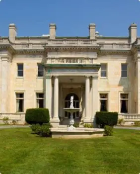 tuscan style building