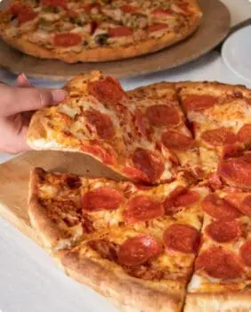 pepperoni pizza