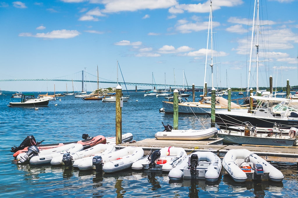 safe harbor jamestown boatyard